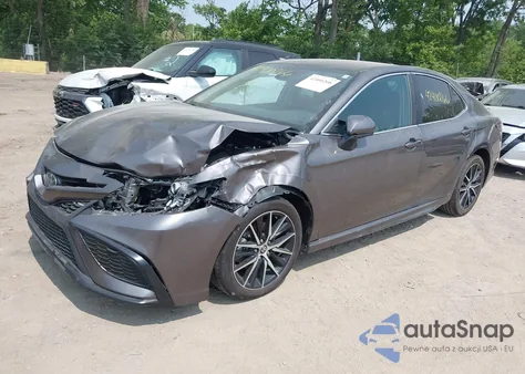 2021 Toyota Camry Se z USA, uszkodzony, nr VIN 4T1G11AK1MU587787